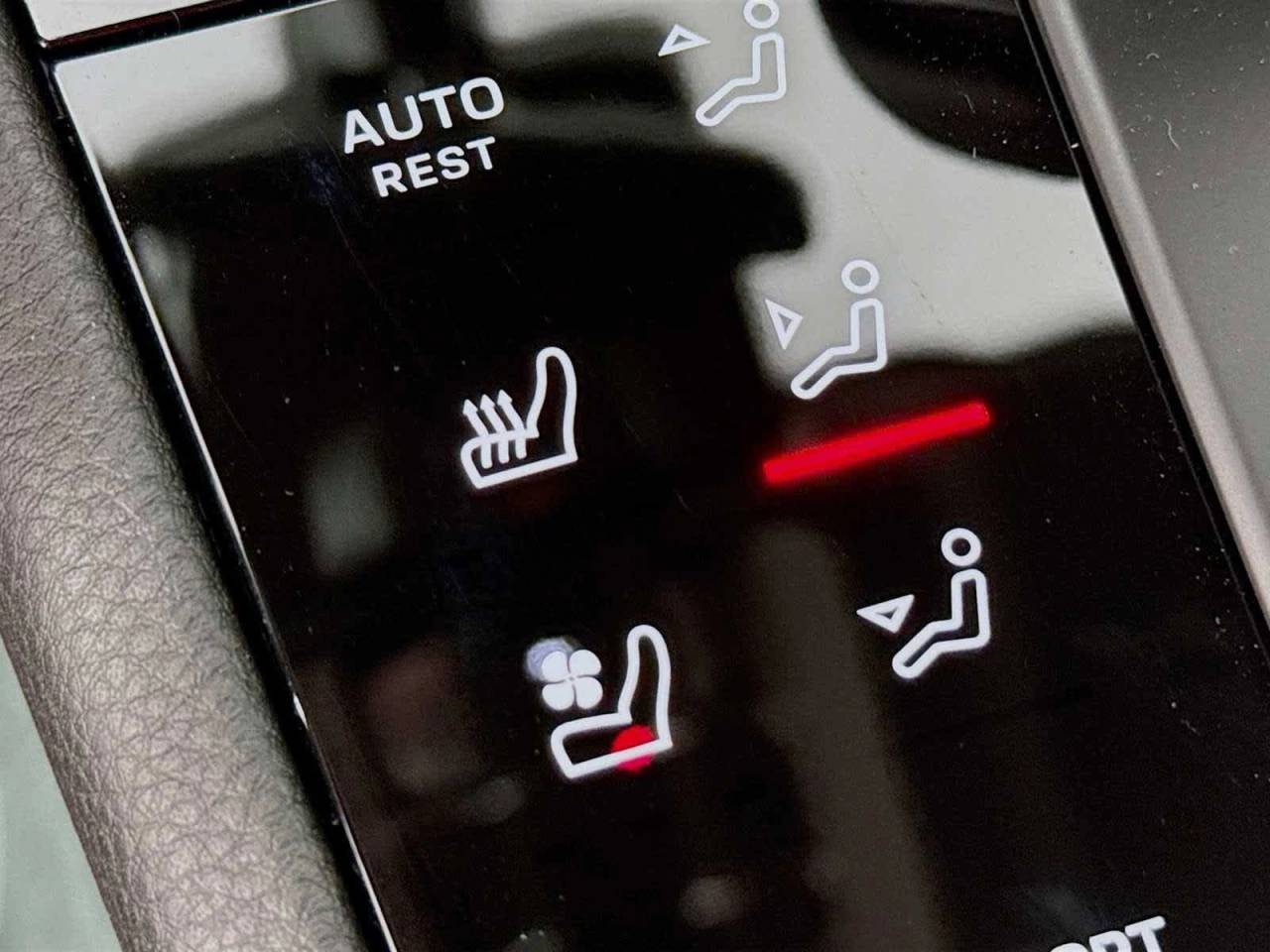 2025 Porsche Macan S