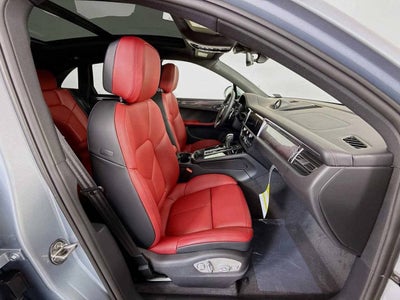 2025 Porsche Macan S