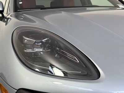 2025 Porsche Macan S