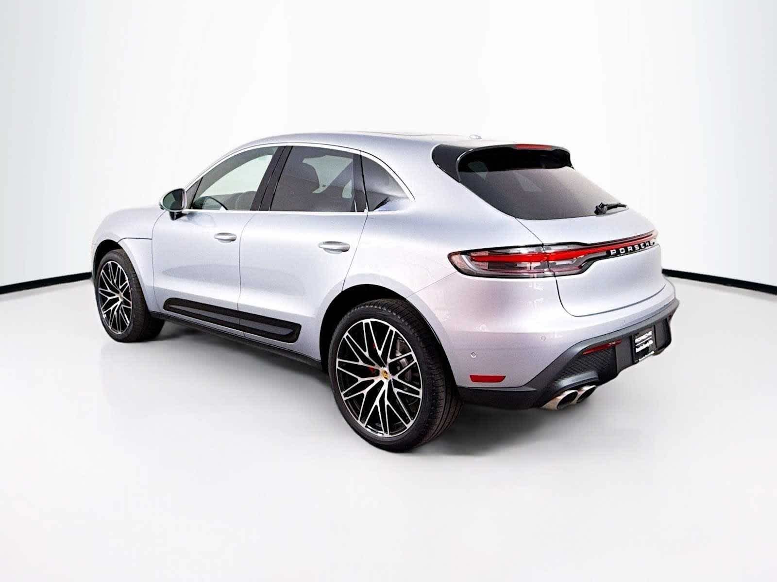 2025 Porsche Macan Macan S
