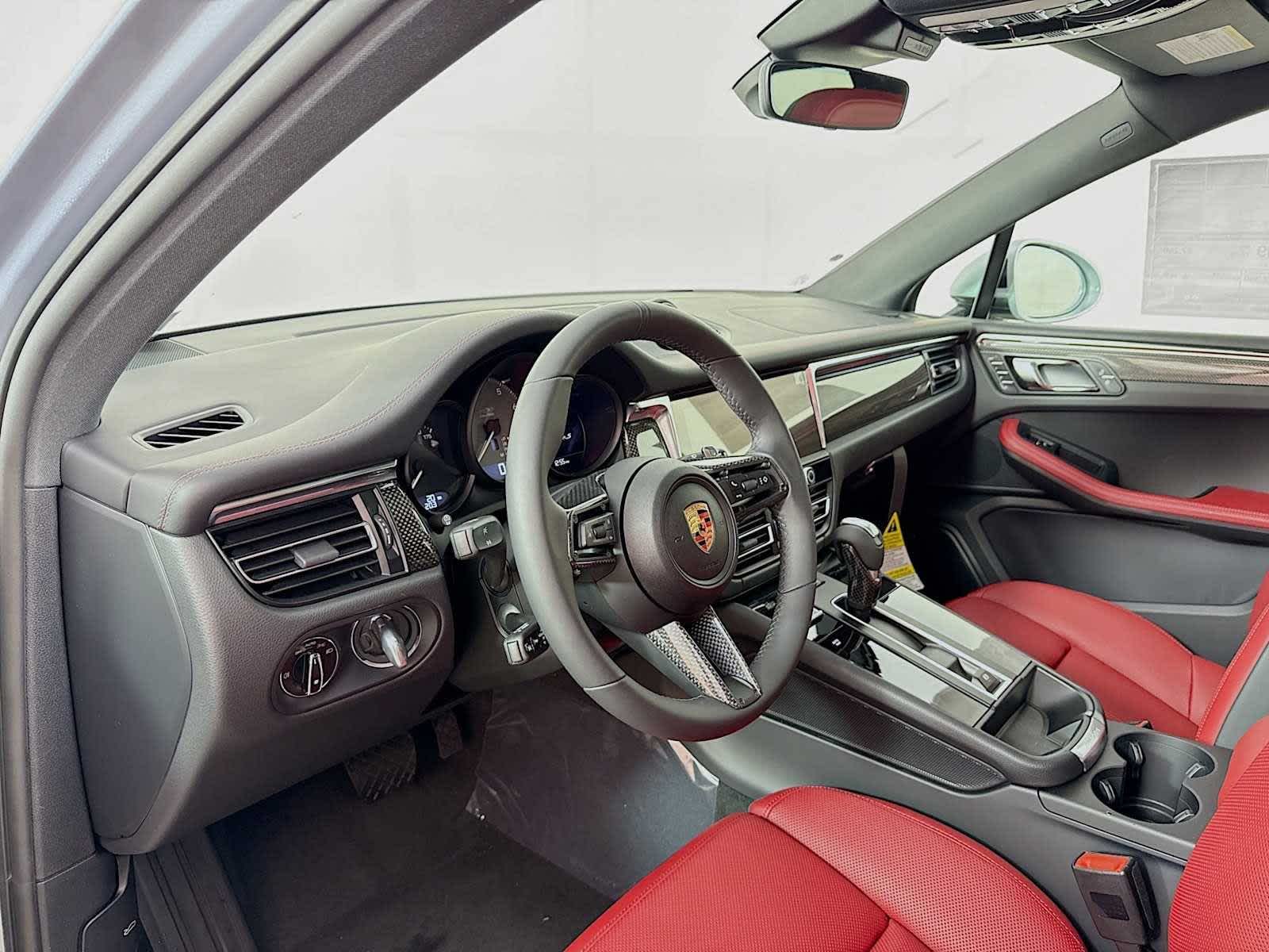 2025 Porsche Macan Macan S