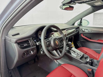 2025 Porsche Macan S