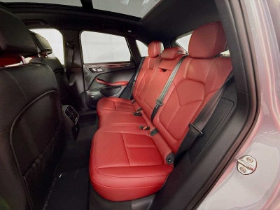 2025 Porsche Macan Macan S