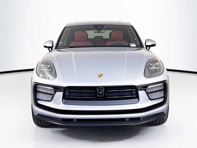 2025 Porsche Macan S