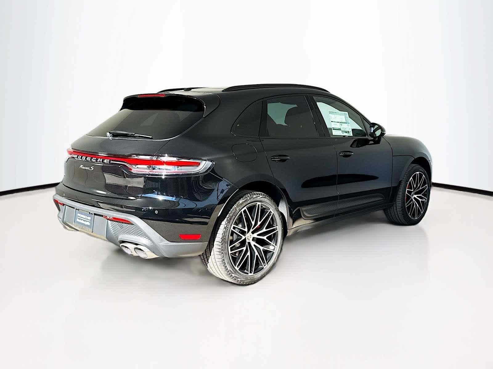 2026 Porsche Macan Macan S