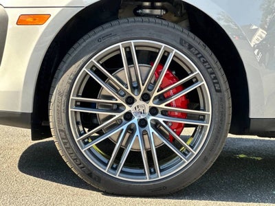 2026 Porsche Macan S