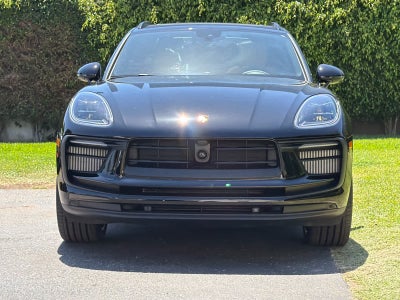 2026 Porsche Macan Macan S