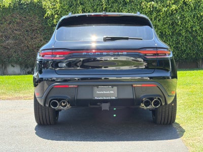 2026 Porsche Macan Macan S