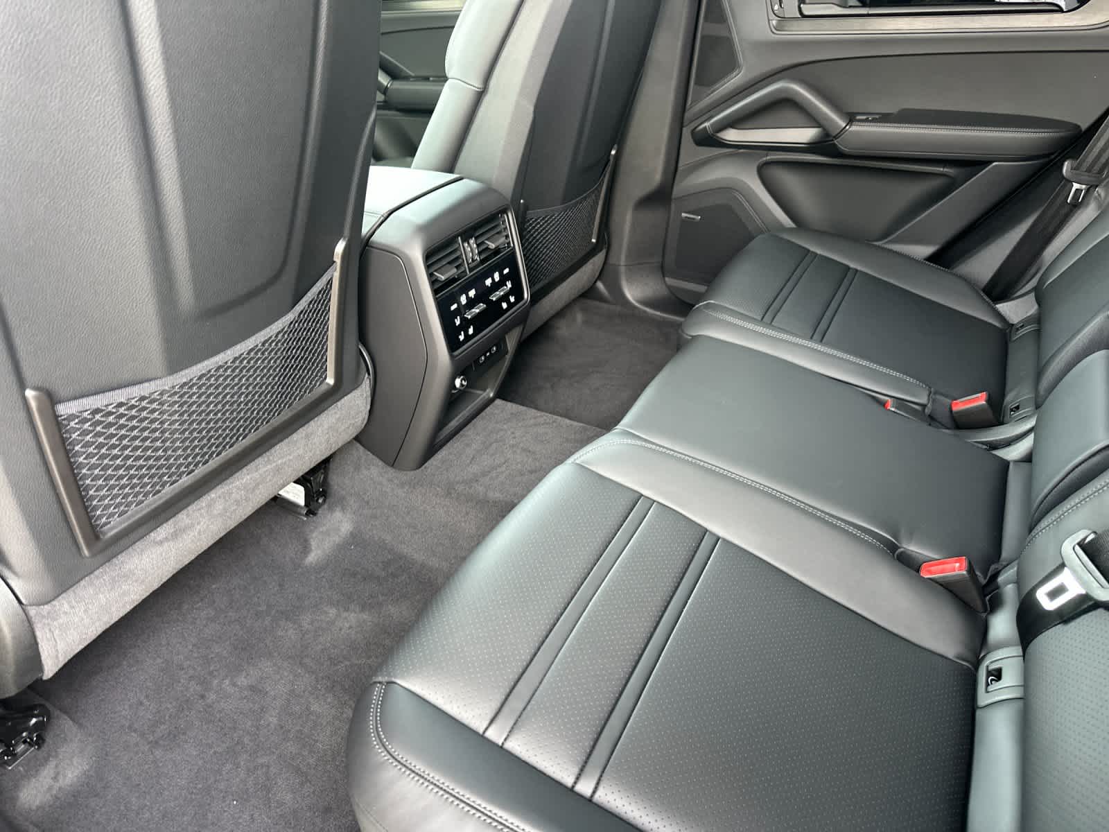 2026 Porsche Cayenne Cayenne GTS
