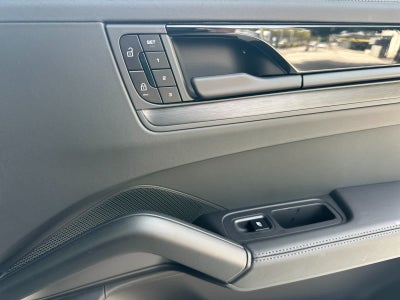 2026 Porsche Cayenne Cayenne GTS