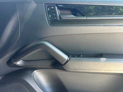 2025 Porsche Cayenne Cayenne GTS