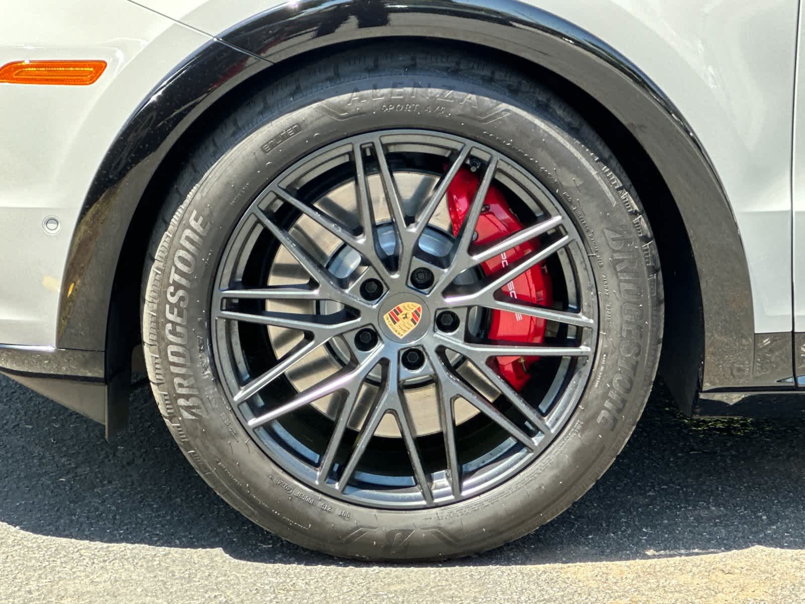2025 Porsche Cayenne Cayenne GTS