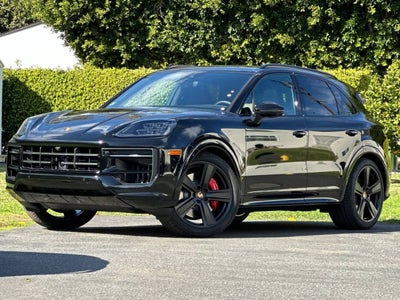 2026 Porsche Cayenne GTS
