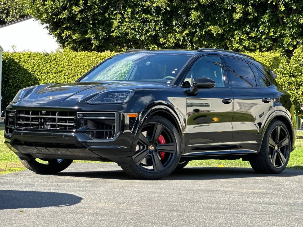 2026 Porsche Cayenne GTS