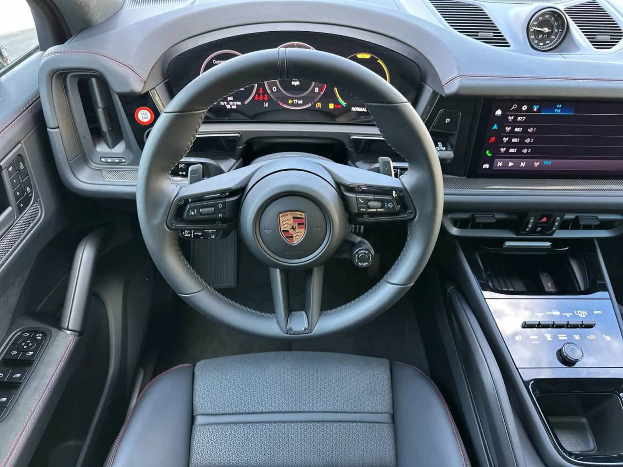 2026 Porsche Cayenne GTS