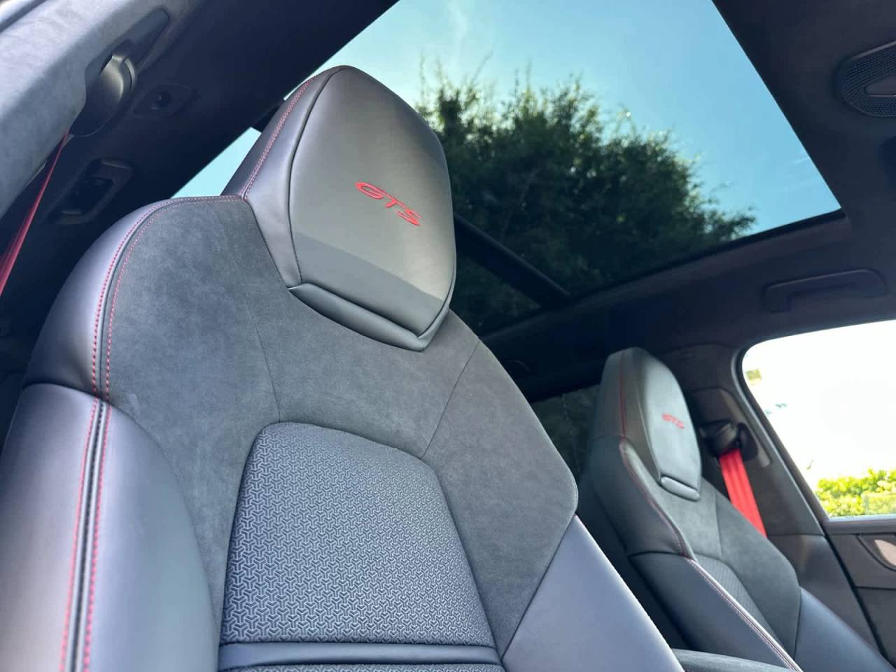 2026 Porsche Cayenne GTS