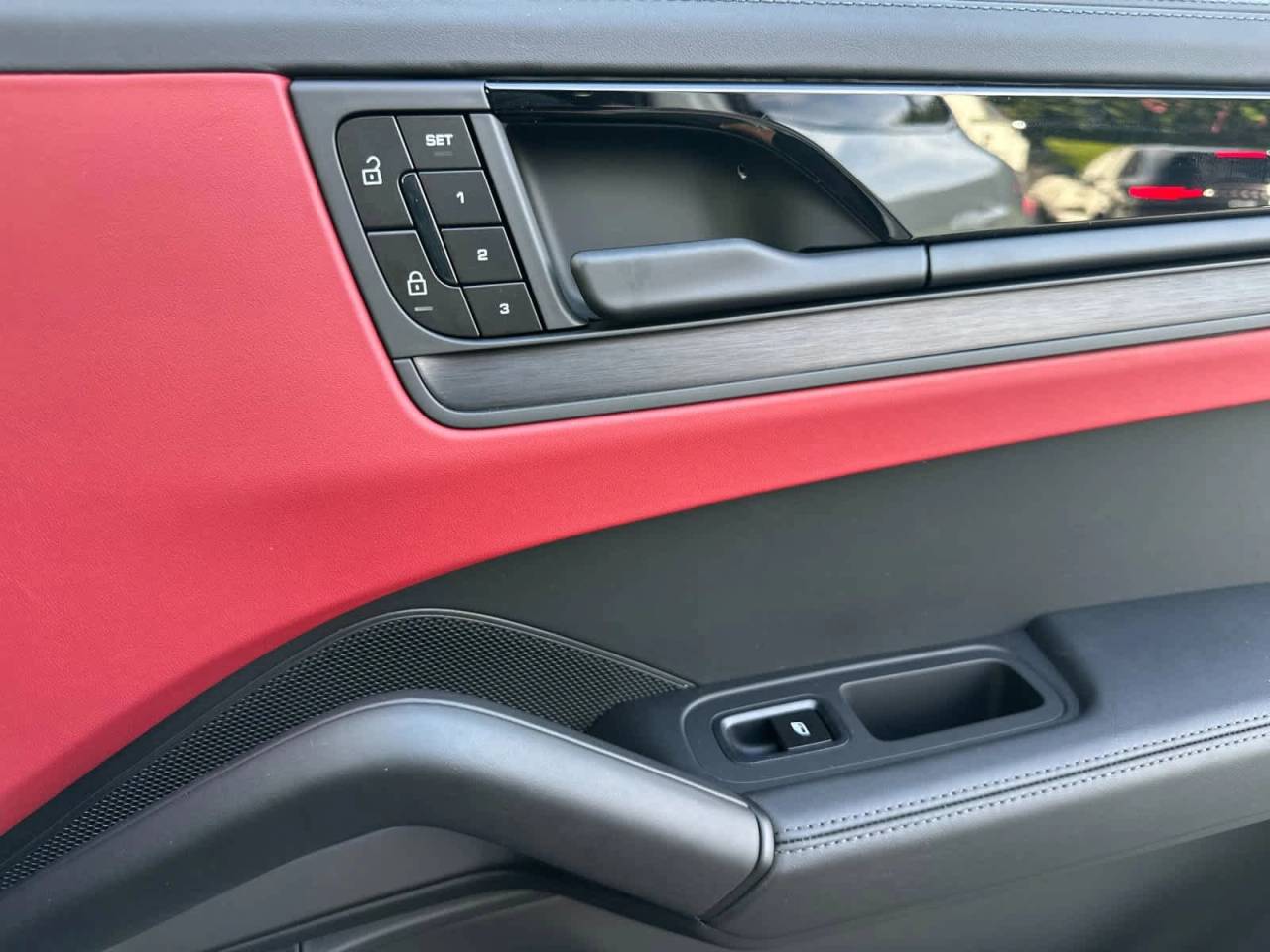 2026 Porsche Cayenne GTS