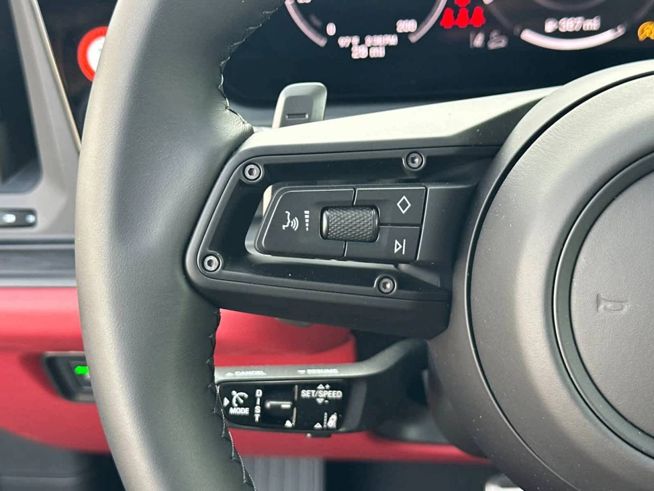 2026 Porsche Cayenne GTS