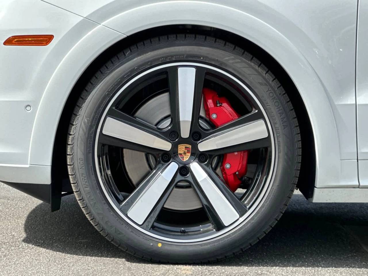 2026 Porsche Cayenne GTS