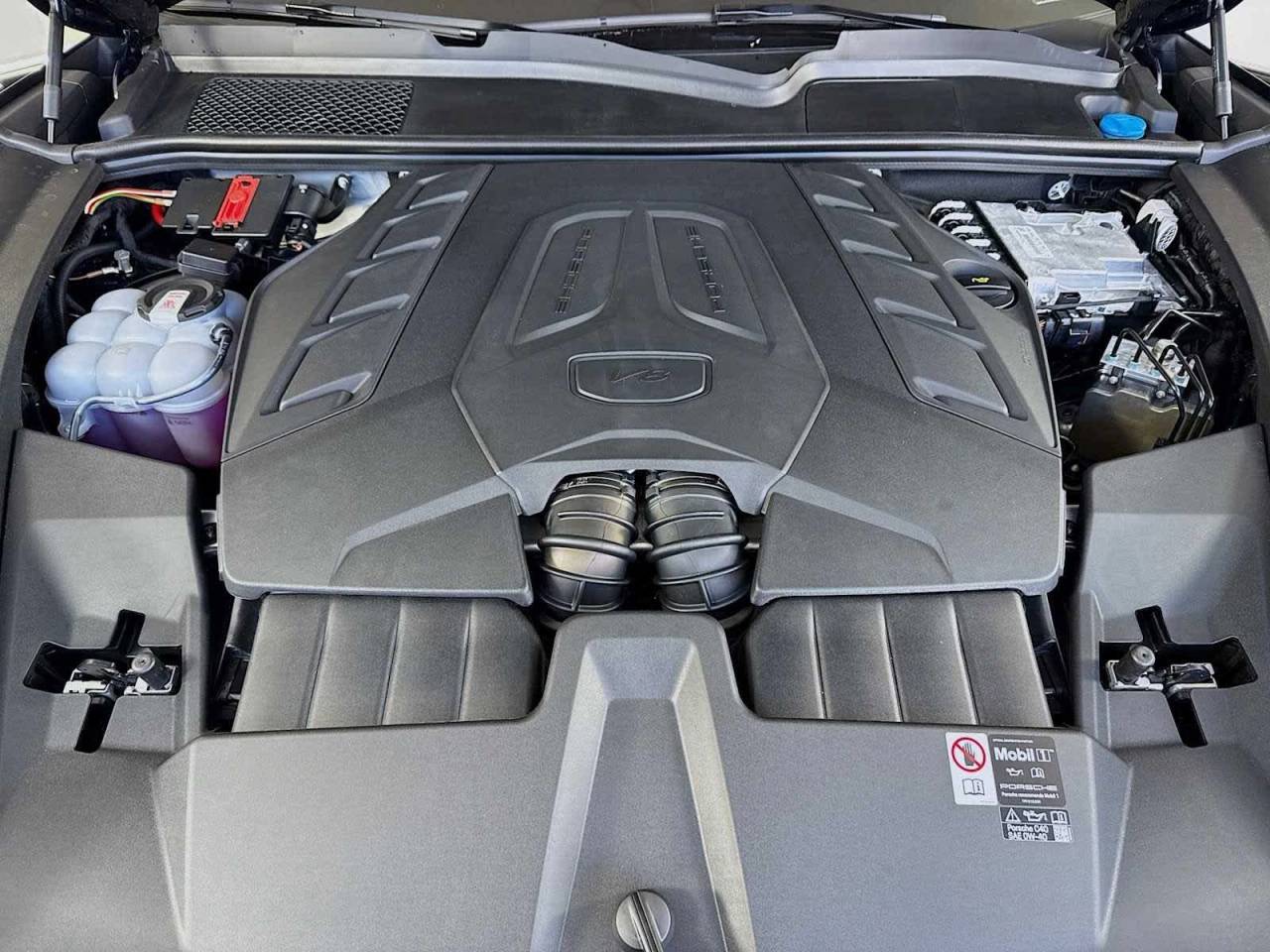 2026 Porsche Cayenne GTS