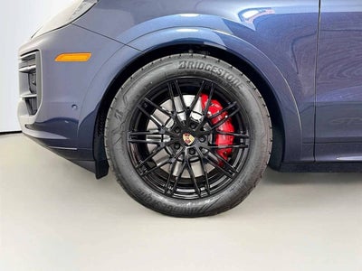 2026 Porsche Cayenne GTS
