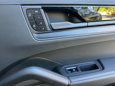 2026 Porsche Cayenne GTS