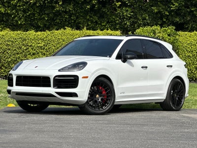 2022 Porsche Cayenne GTS
