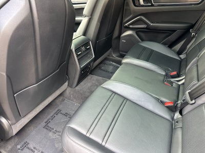 2022 Porsche Cayenne GTS