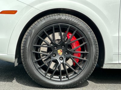 2022 Porsche Cayenne GTS
