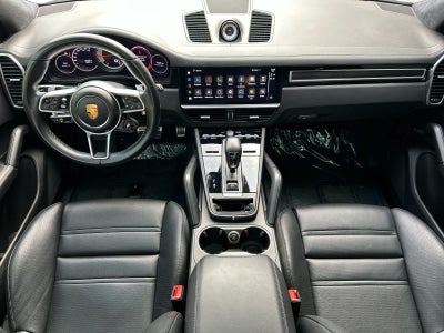 2022 Porsche Cayenne GTS