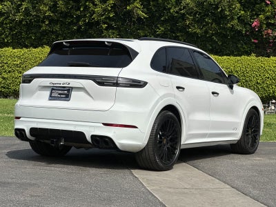 2022 Porsche Cayenne GTS