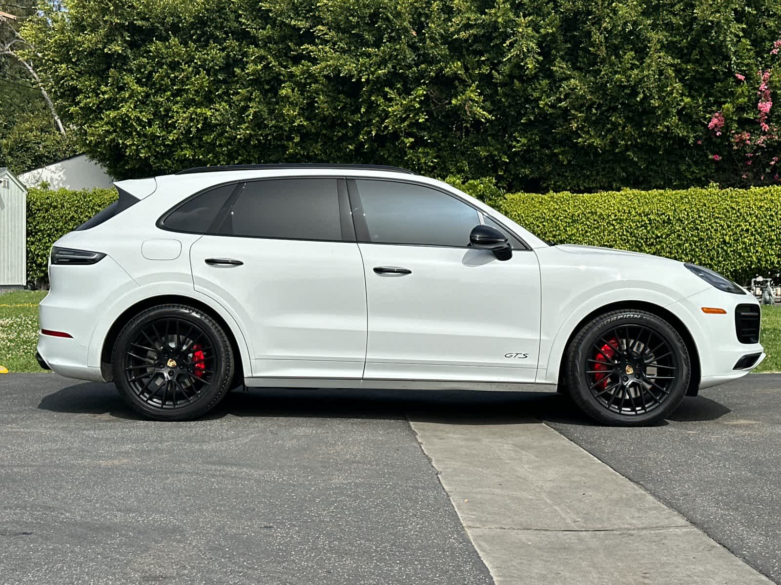 2022 Porsche Cayenne GTS
