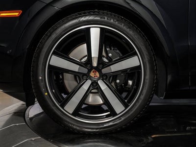 2026 Porsche Cayenne GTS