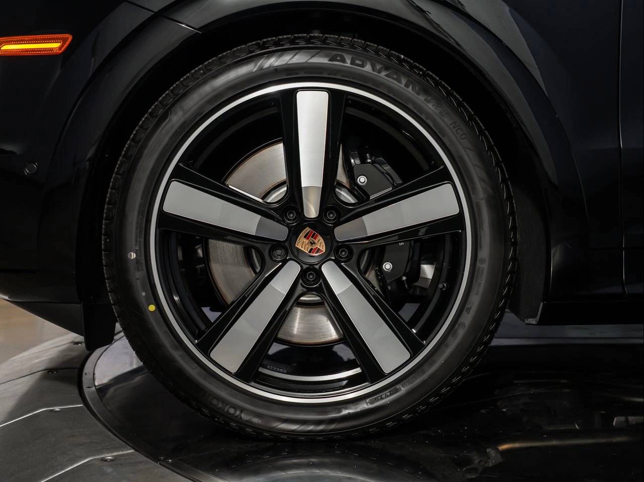 2026 Porsche Cayenne GTS