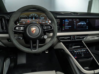2026 Porsche Cayenne GTS