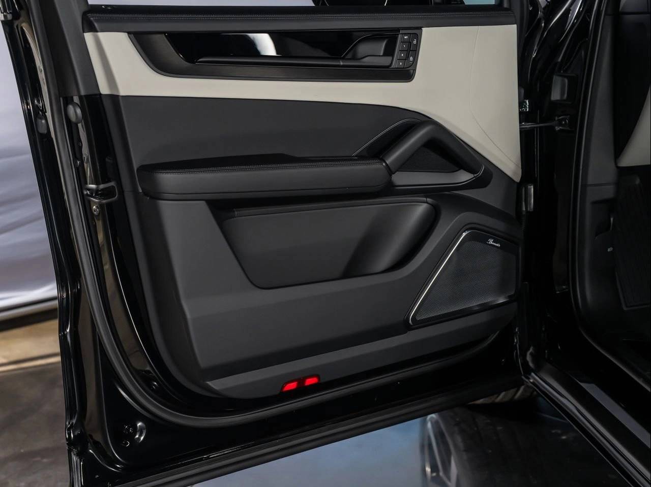 2026 Porsche Cayenne GTS