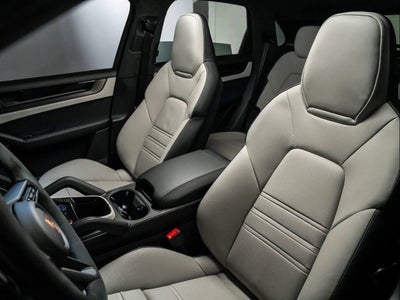 2026 Porsche Cayenne GTS