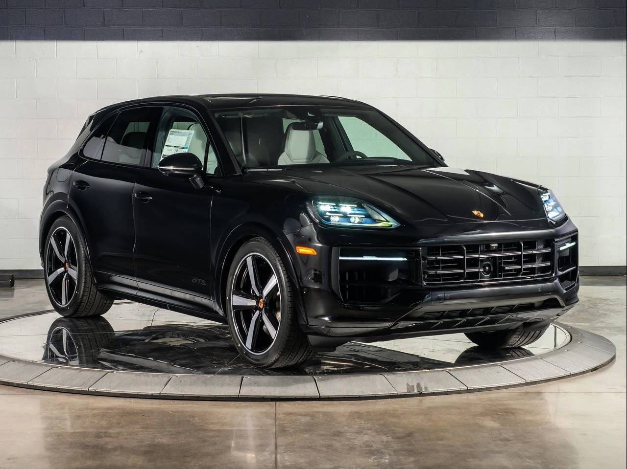 2026 Porsche Cayenne GTS