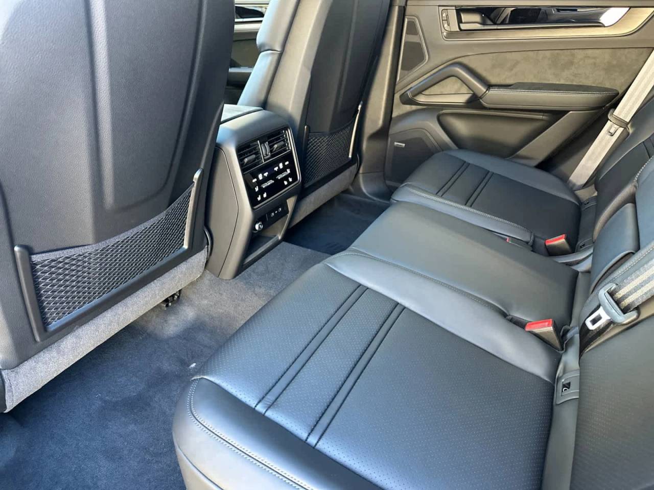 2026 Porsche Cayenne GTS