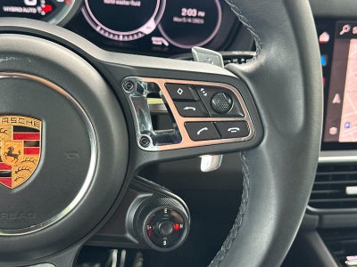 2022 Porsche Cayenne Turbo S E-Hybrid