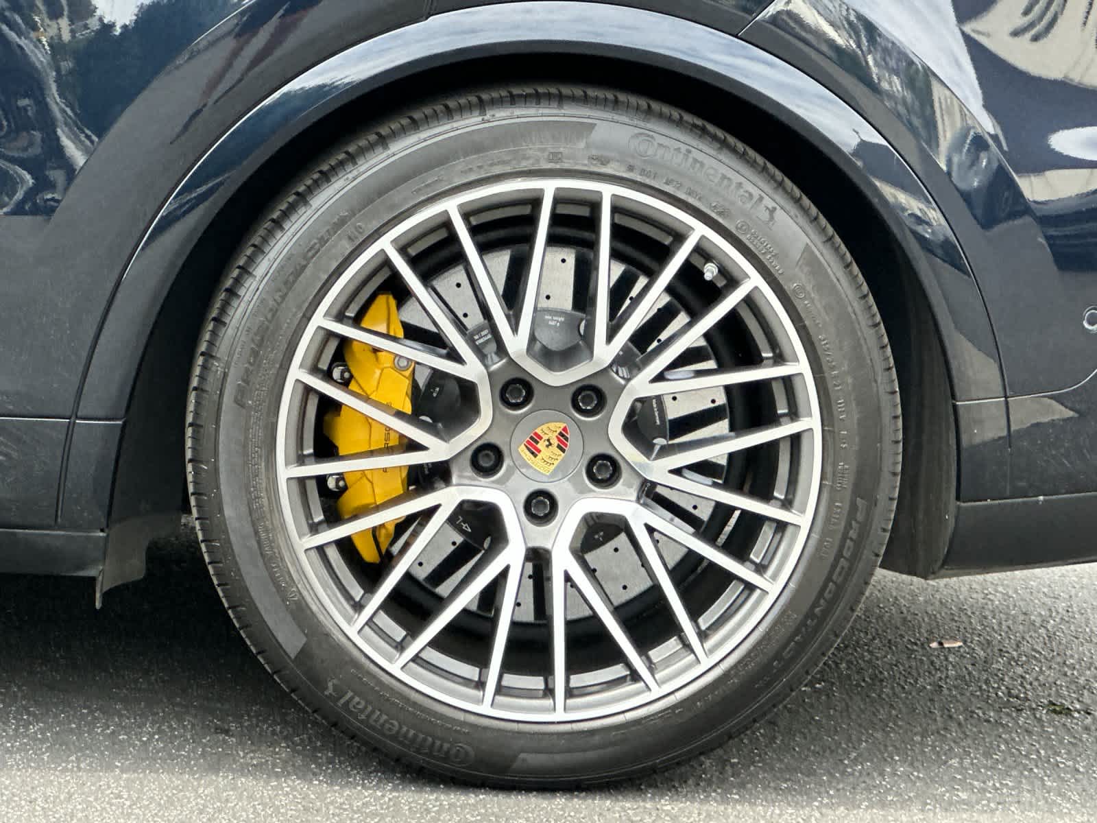 2022 Porsche Cayenne Turbo S E-Hybrid