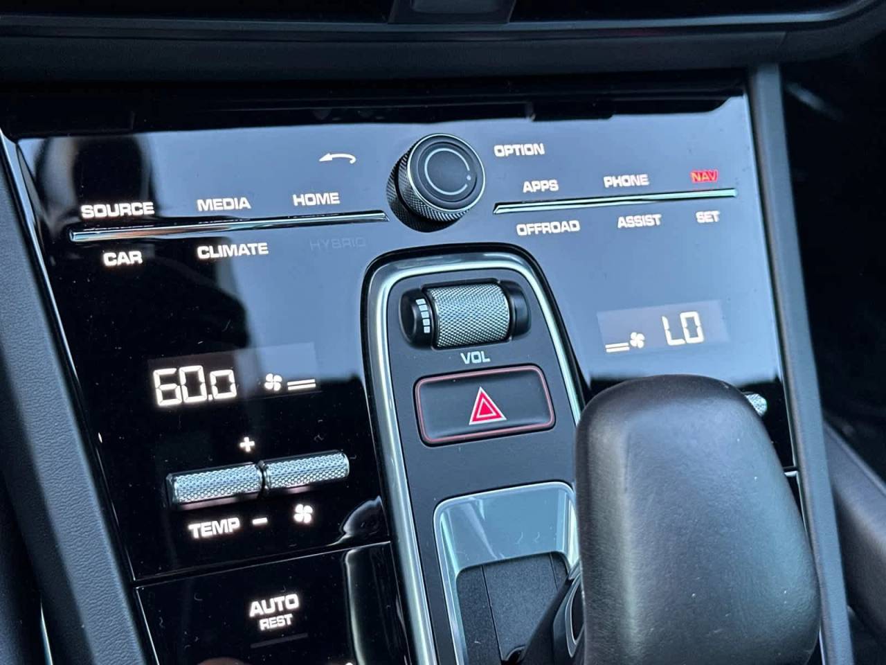 2023 Porsche Cayenne Turbo S E-Hybrid