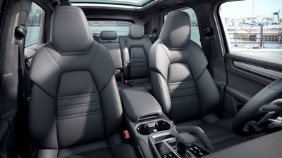 2023 Porsche Cayenne Turbo S E-Hybrid