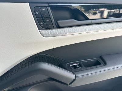 2026 Porsche Cayenne Cayenne S