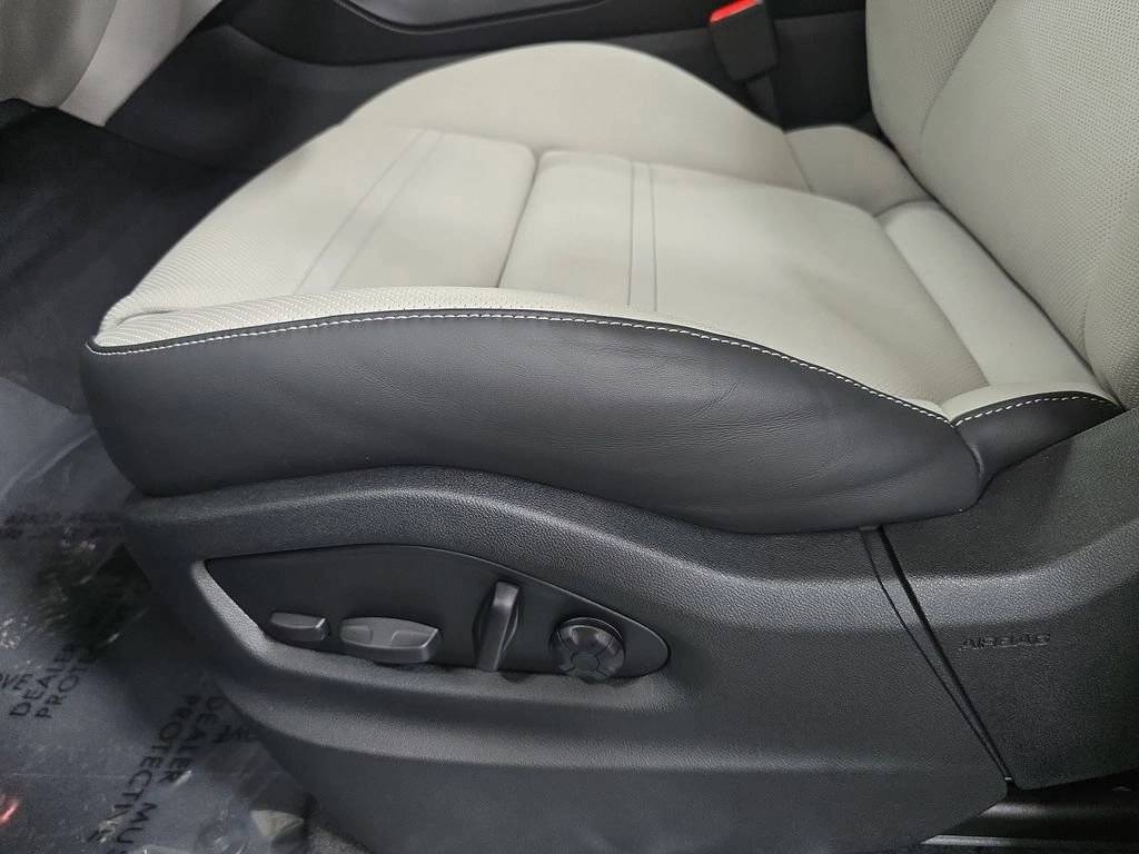 2026 Porsche Cayenne S
