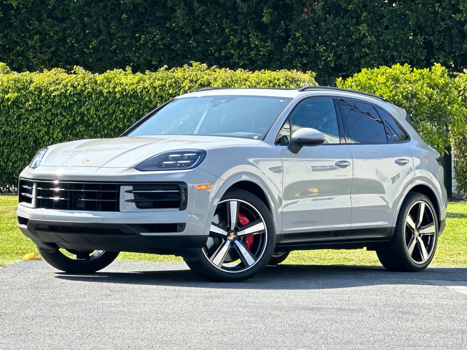 2024 Porsche Cayenne S