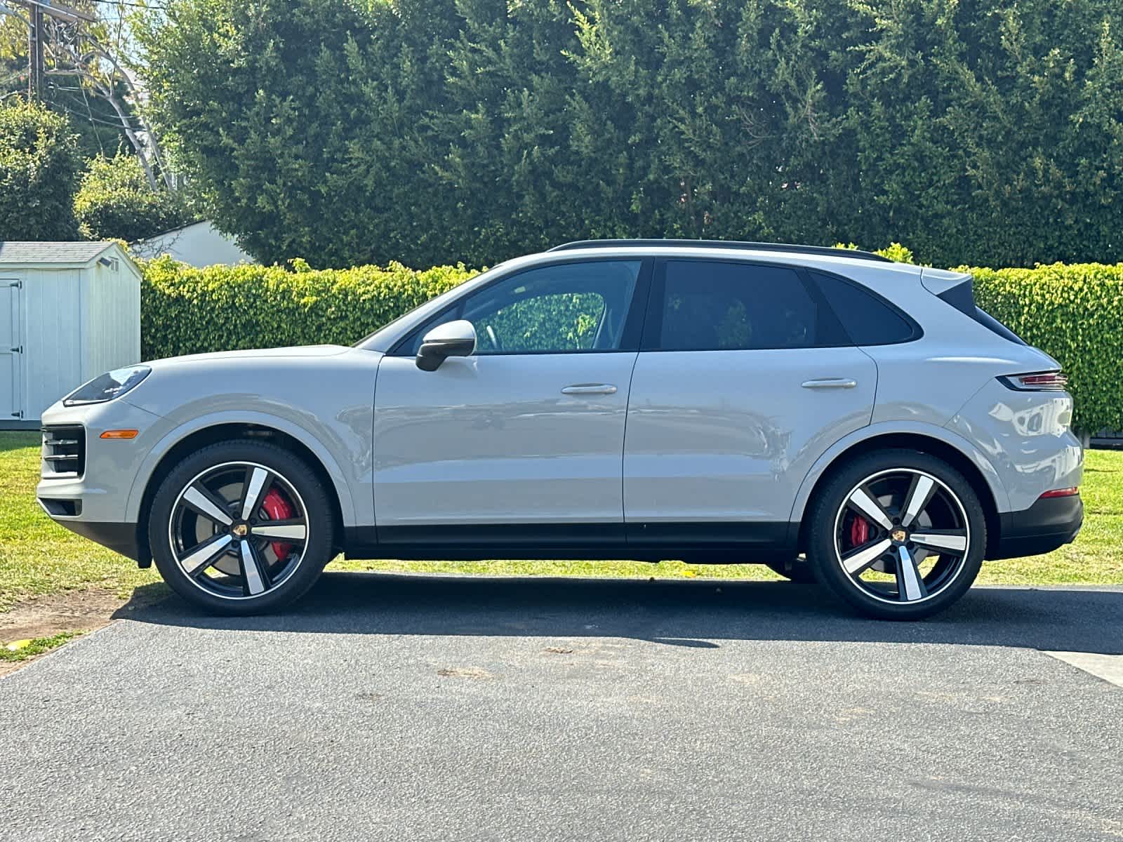 2024 Porsche Cayenne S