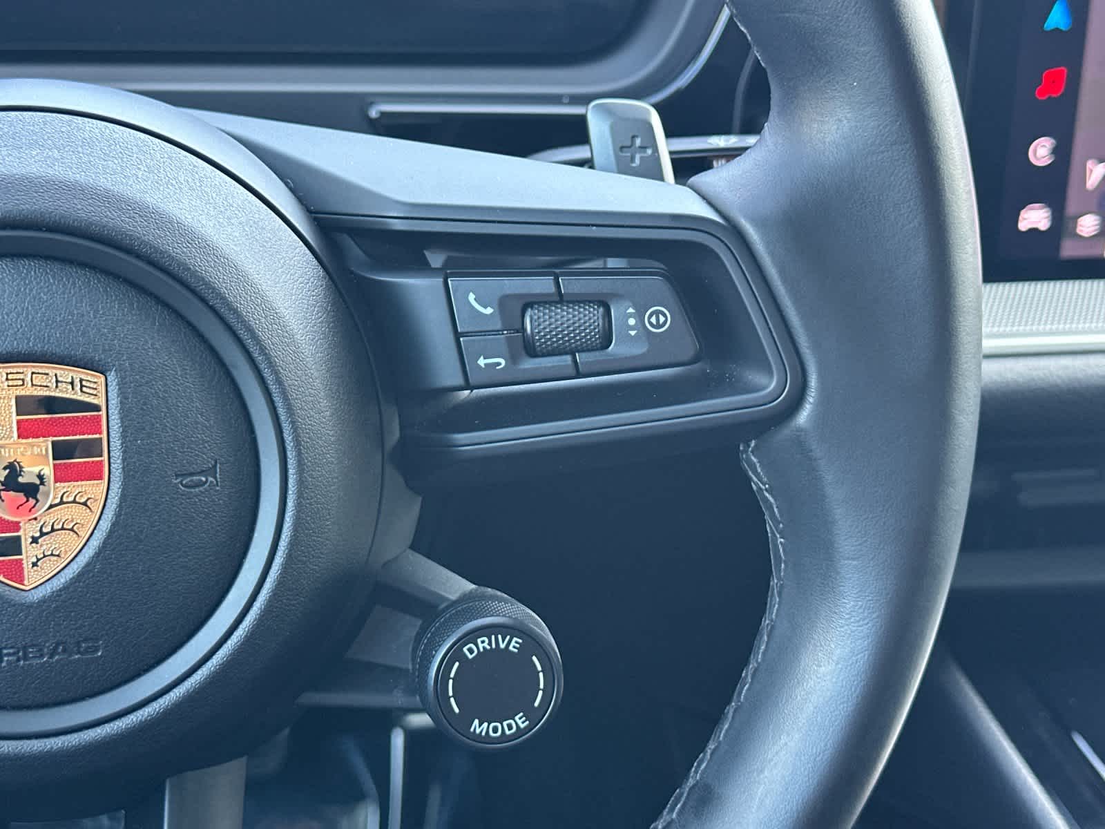 2024 Porsche Cayenne S