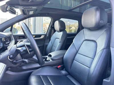 2024 Porsche Cayenne S