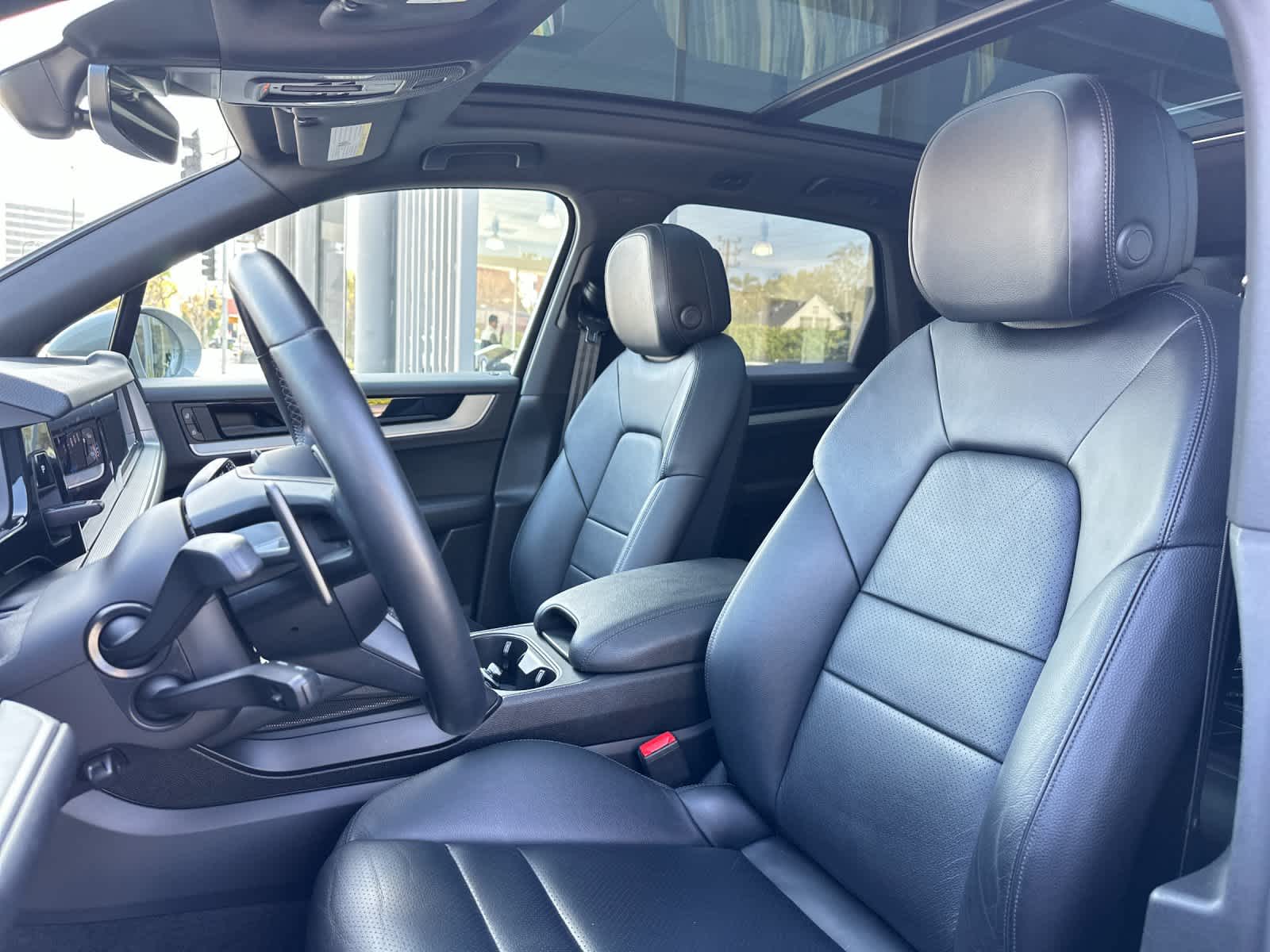2024 Porsche Cayenne S